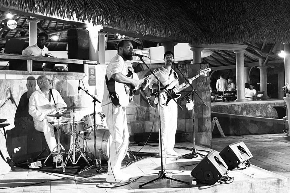Trio Léone Paz