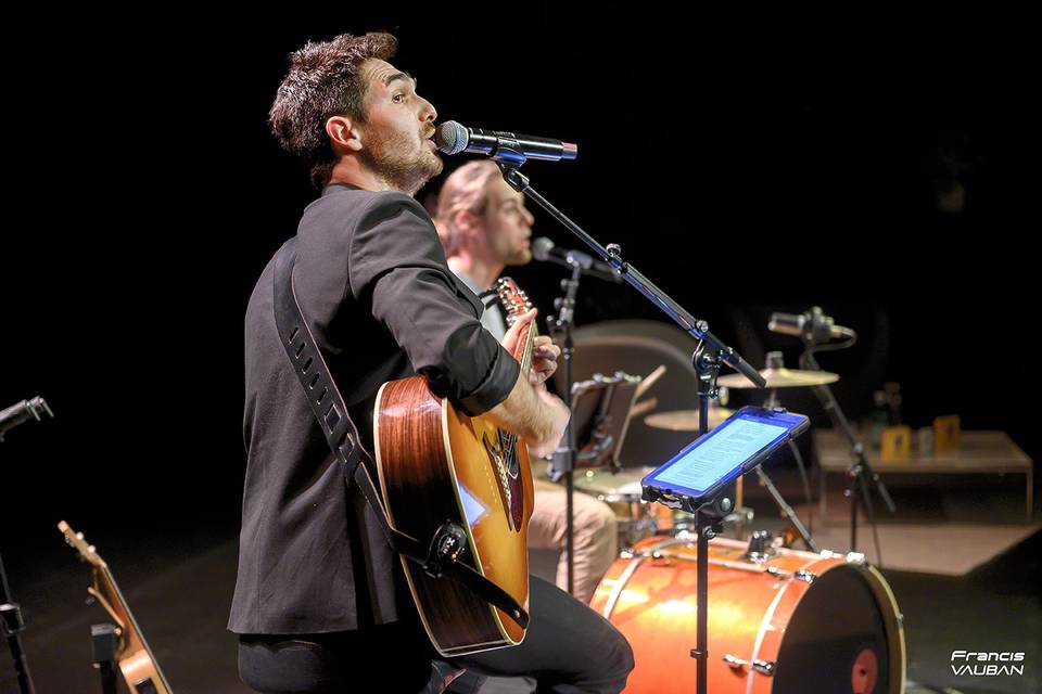 Duo : Léone Paz