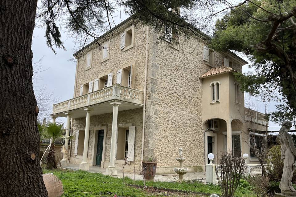Petit château