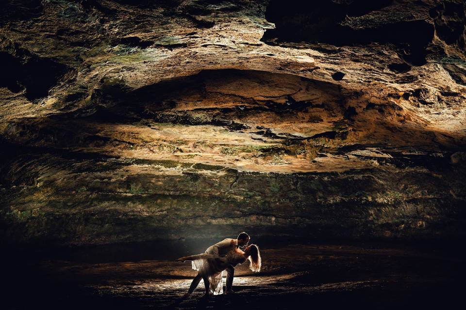 Dancing cave