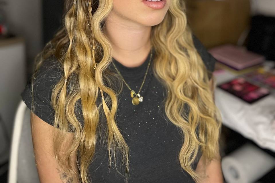 Coiffure et maquillage soirée