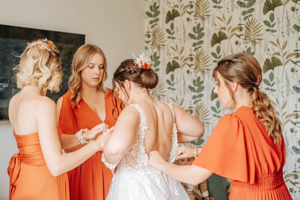 Team Bride
