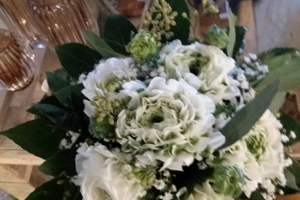 Bouquet de mariée avec renoncu