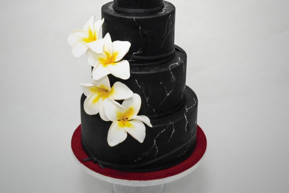 Wedding cake rock 'n' roll