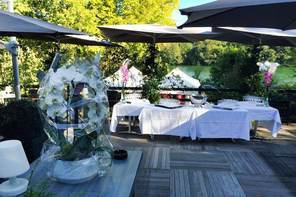 Buffet sur la terrasse