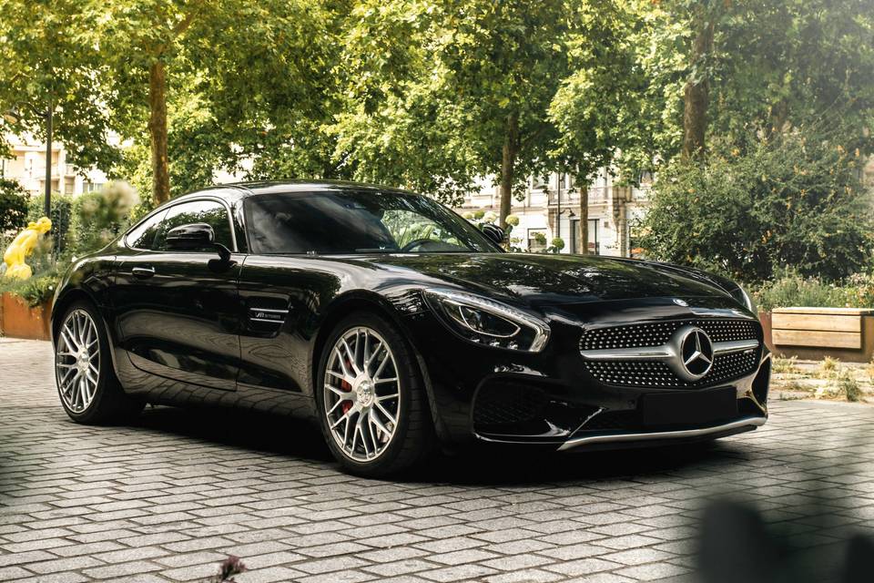 Mercedes AMG GTS