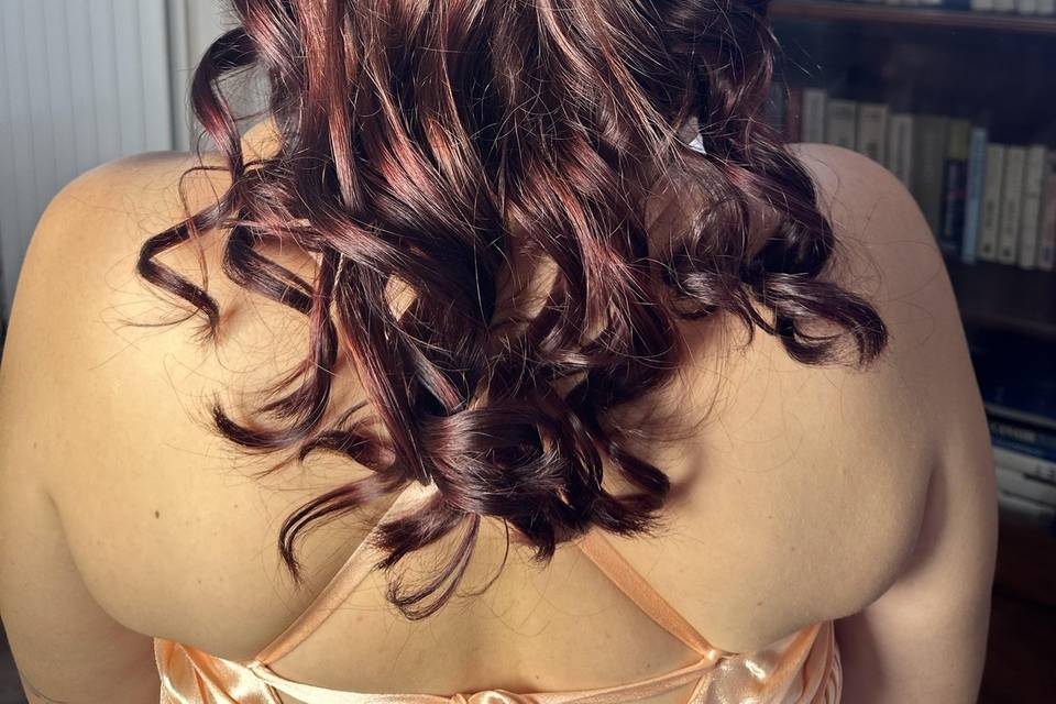 Coiffure semi-détaché