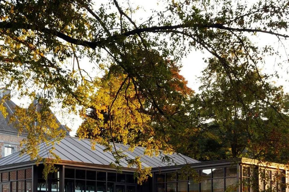 L'orangerie dans le parc