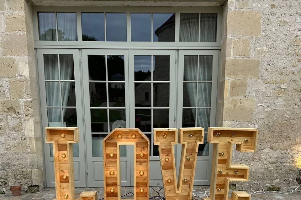 LOVE bois brut 1M20