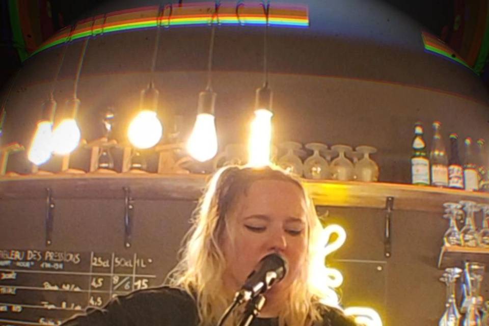 Charlotte Chanteuse