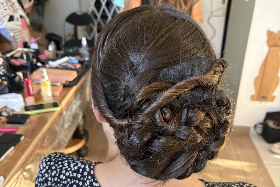 Chignon bas tressés