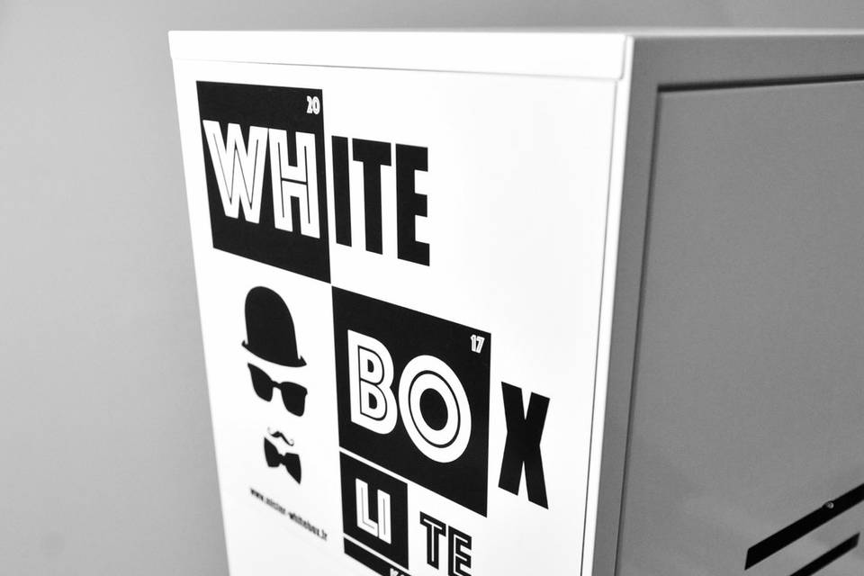 Mister White Box