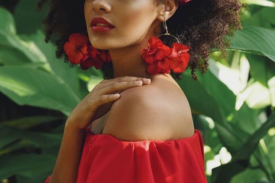Julie M. - Makeup and Nails