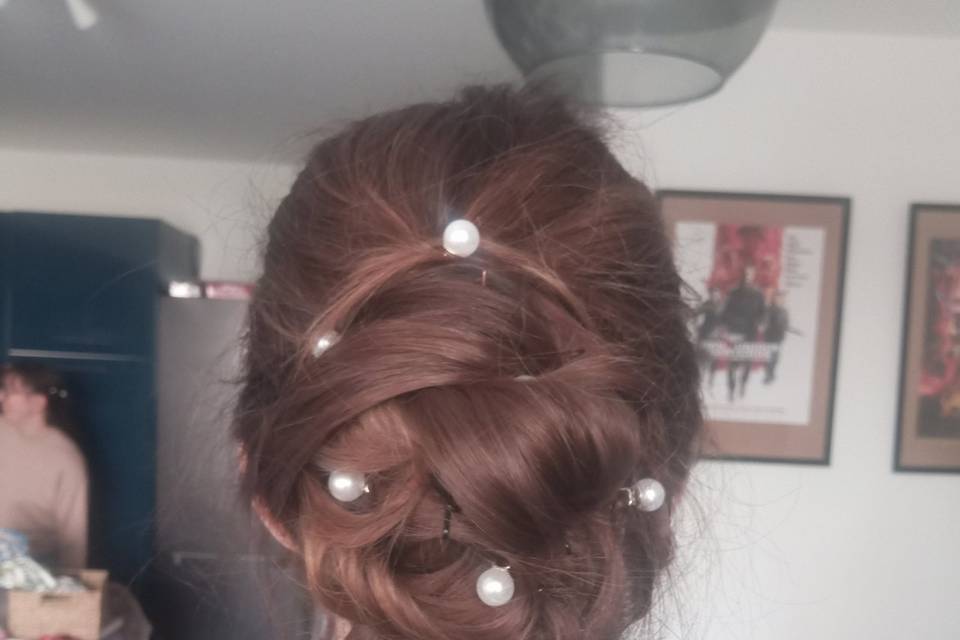 Chignon mariée décoiffé