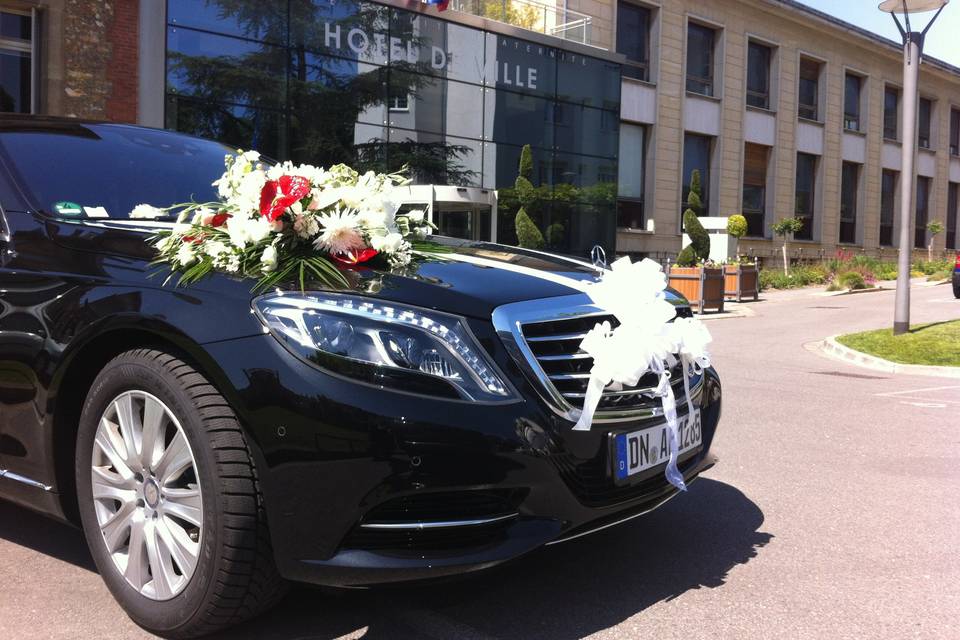 First Class Limousines Service