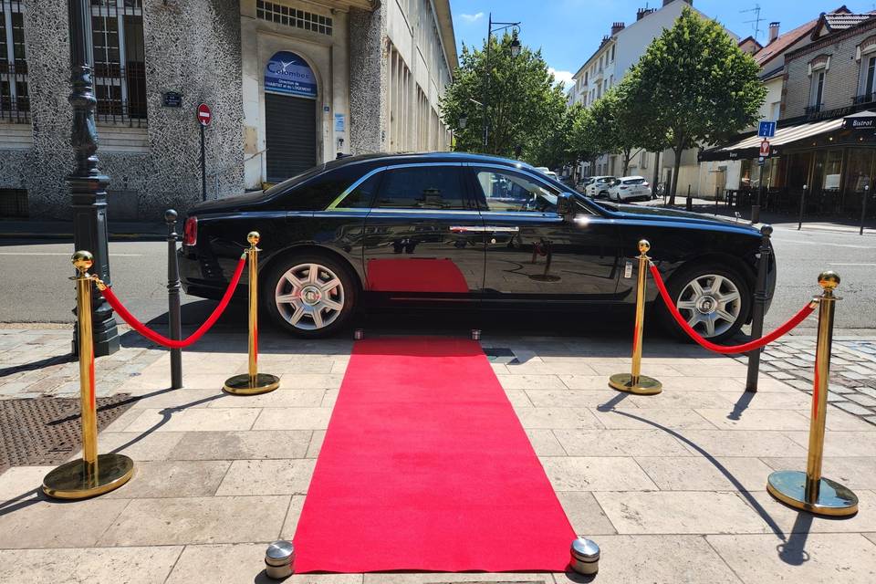 Rolls royce ghost noire