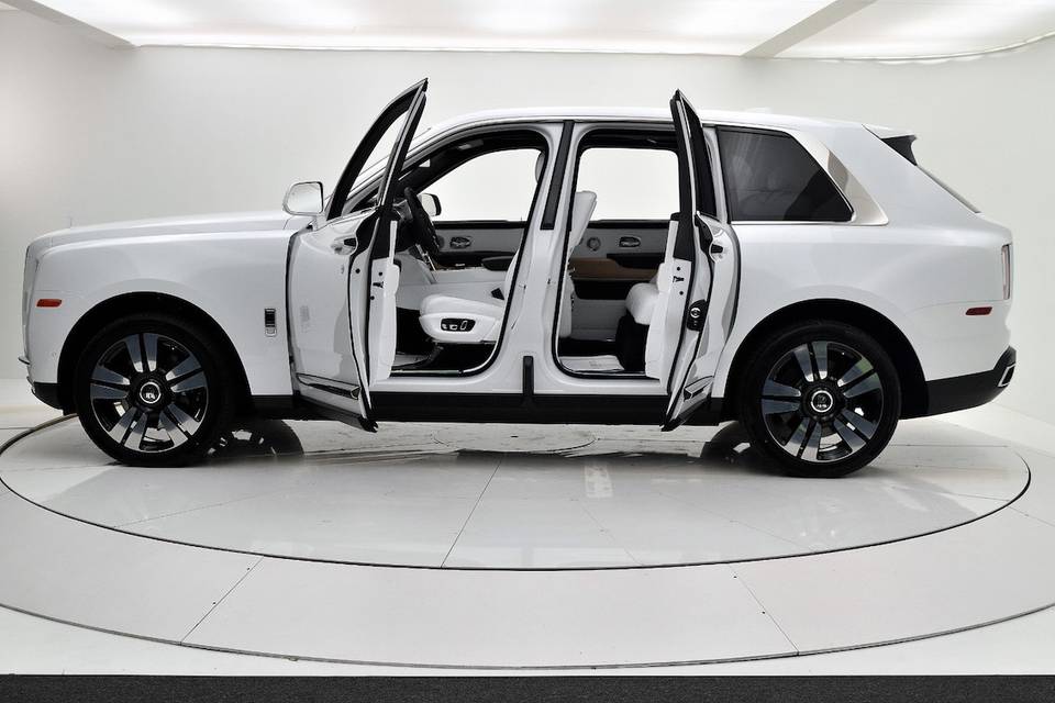 Rolls Royce 4X4  cullinan