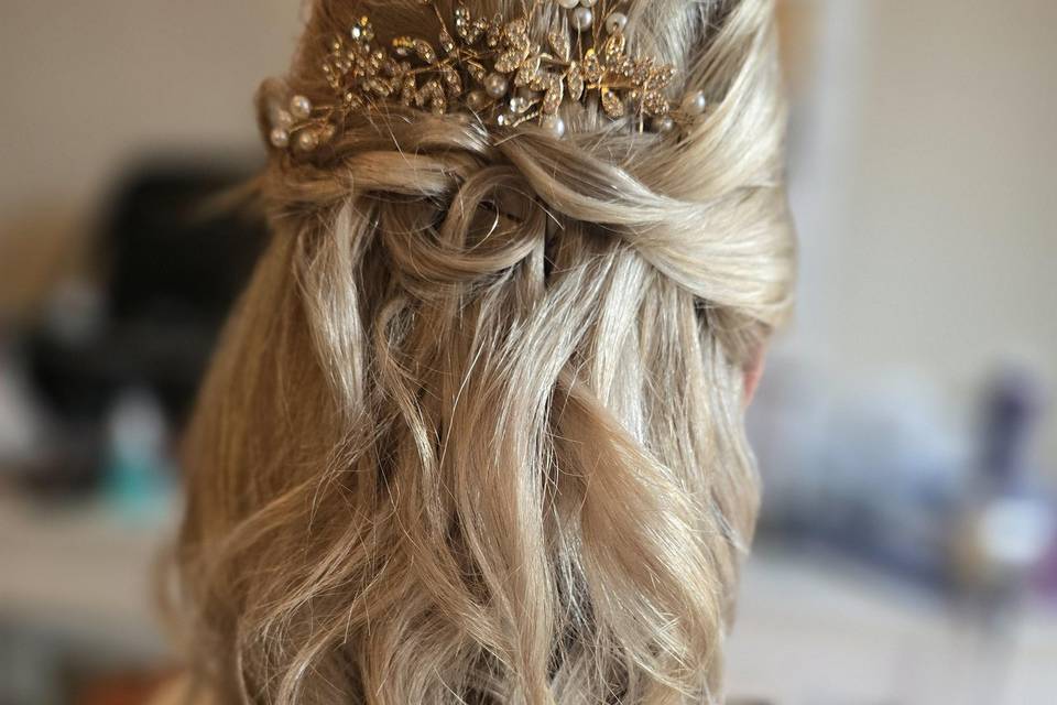 Coiffure wavy