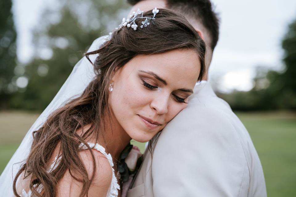 Shooting couple