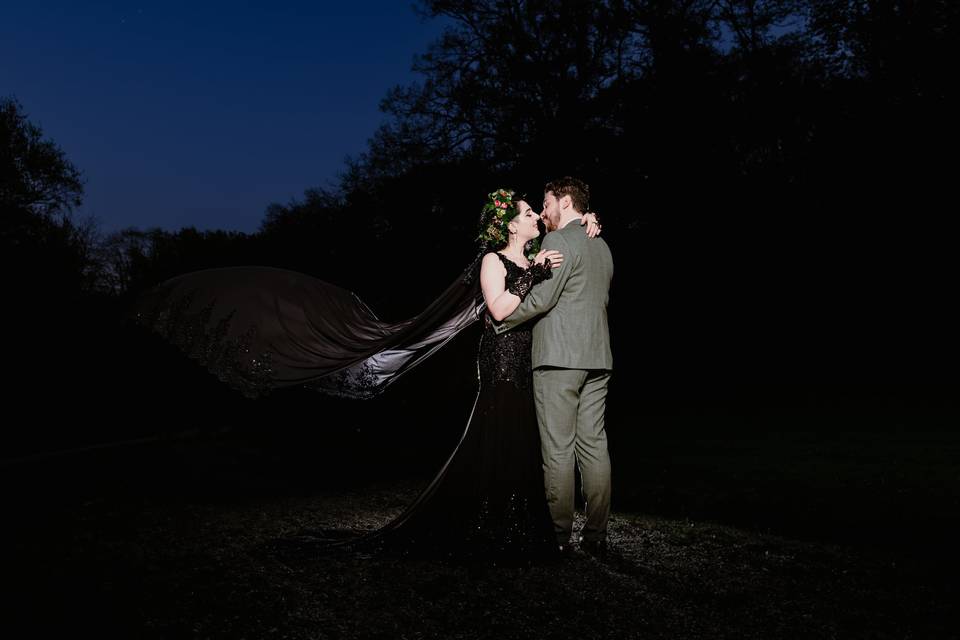 Shooting couple