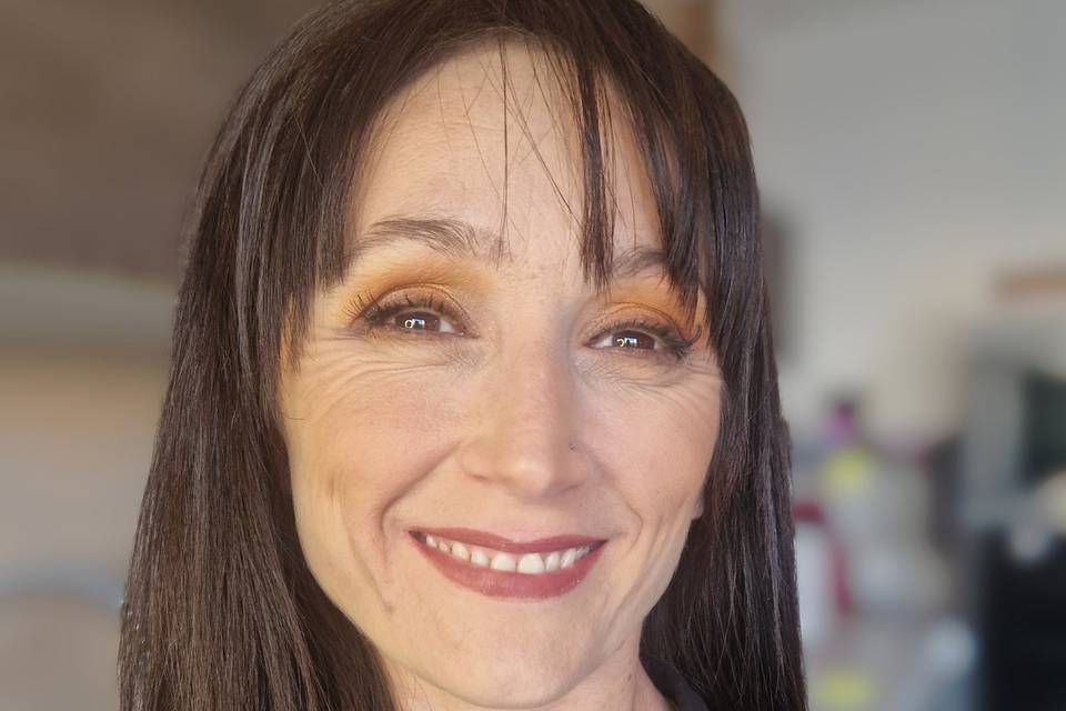 Maquillage invitée coloré