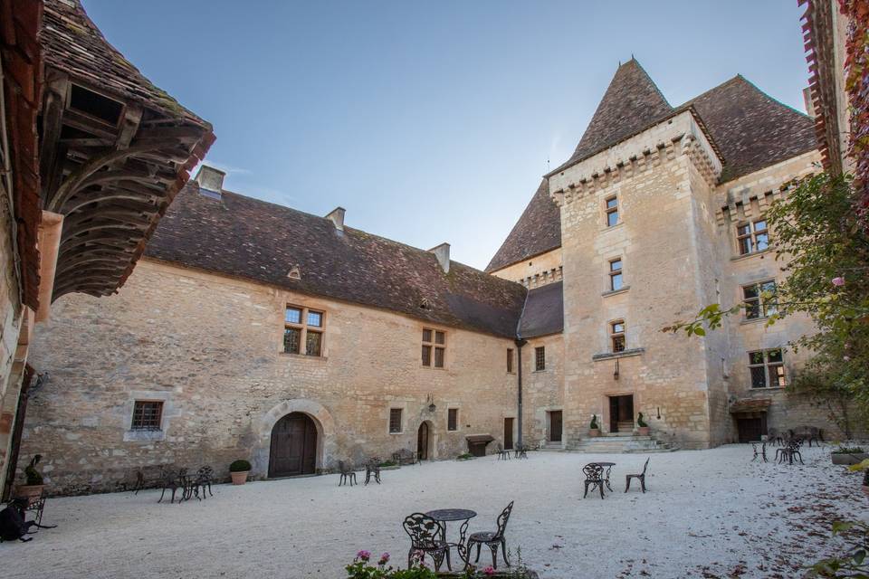 La Cour