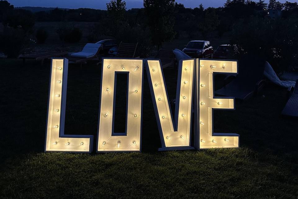 Love géant Lumineux