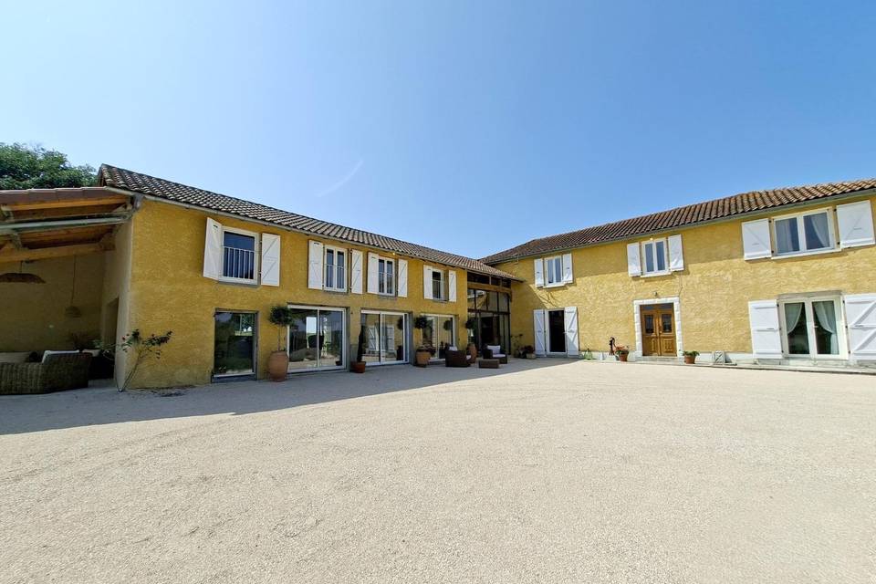 Extérieur
