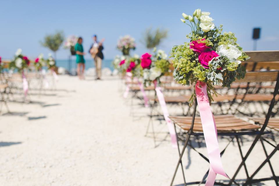 Cérémonie laïque sur une plage