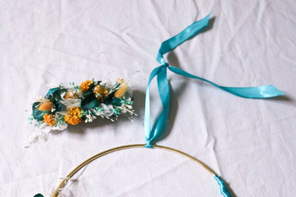 Barrete cheveux et couronne