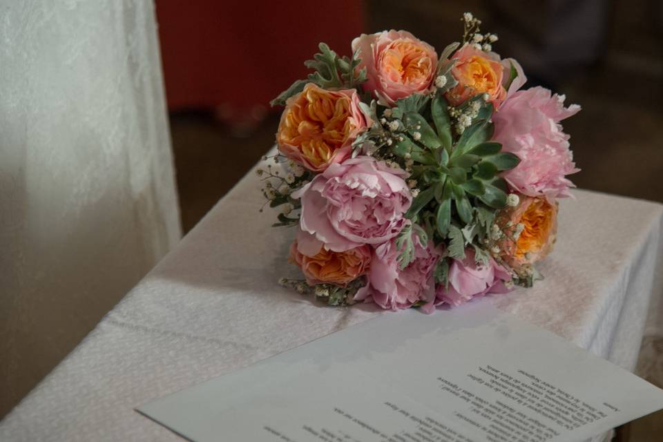 Bouquet de mariée avec plante