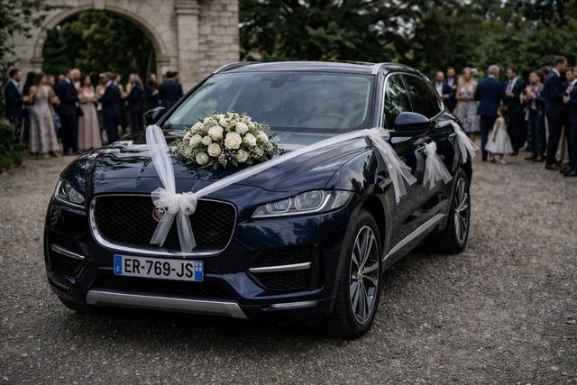Jaguar f pace