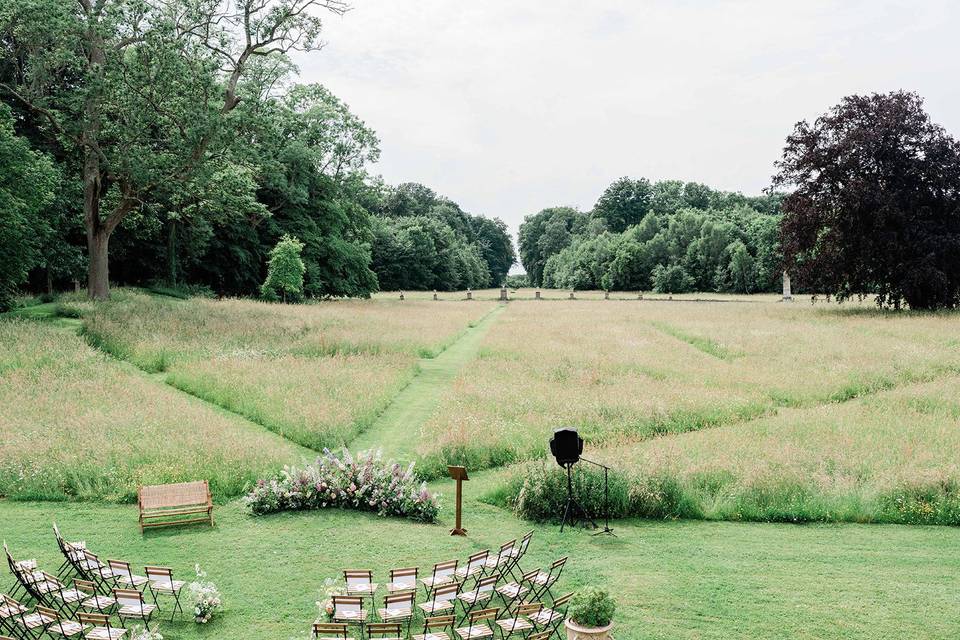 Cérémonie laïque sur le parc