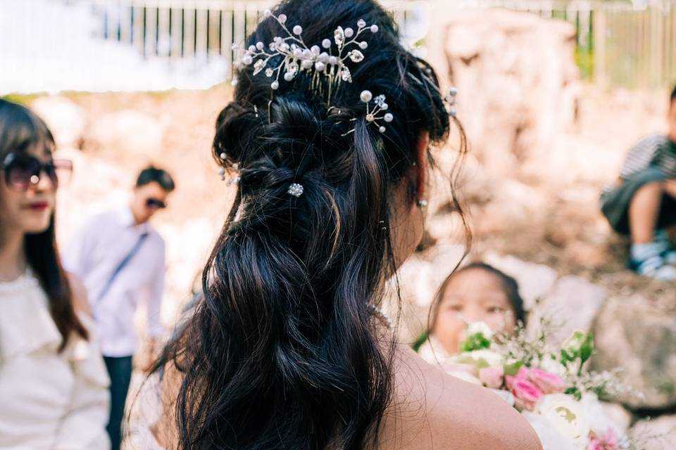 Bride's hair