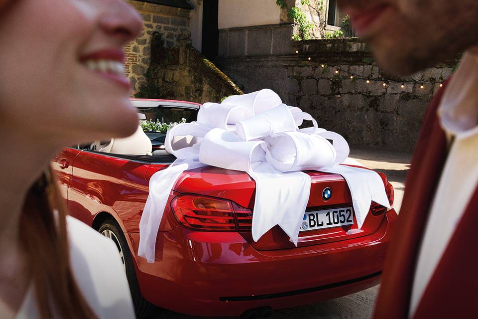 BMW & couple durant le mariage