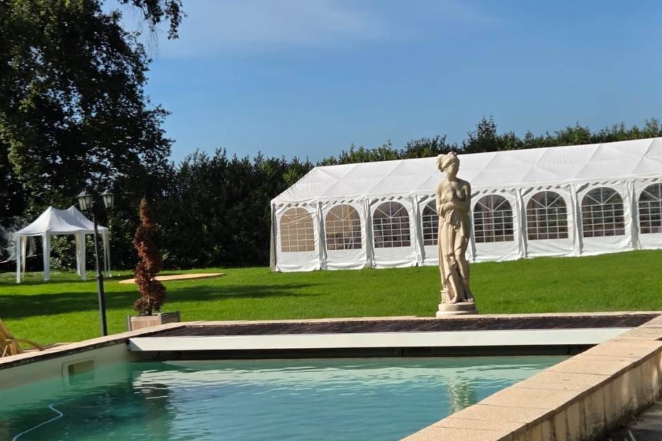 Pavillon toilé