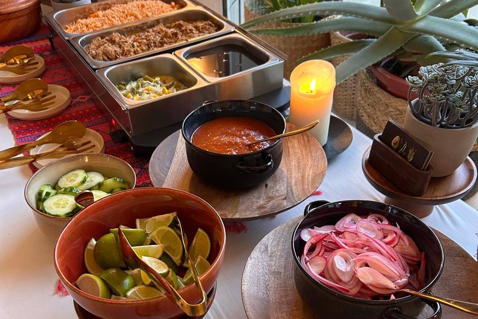Salsas épicées et non épicées
