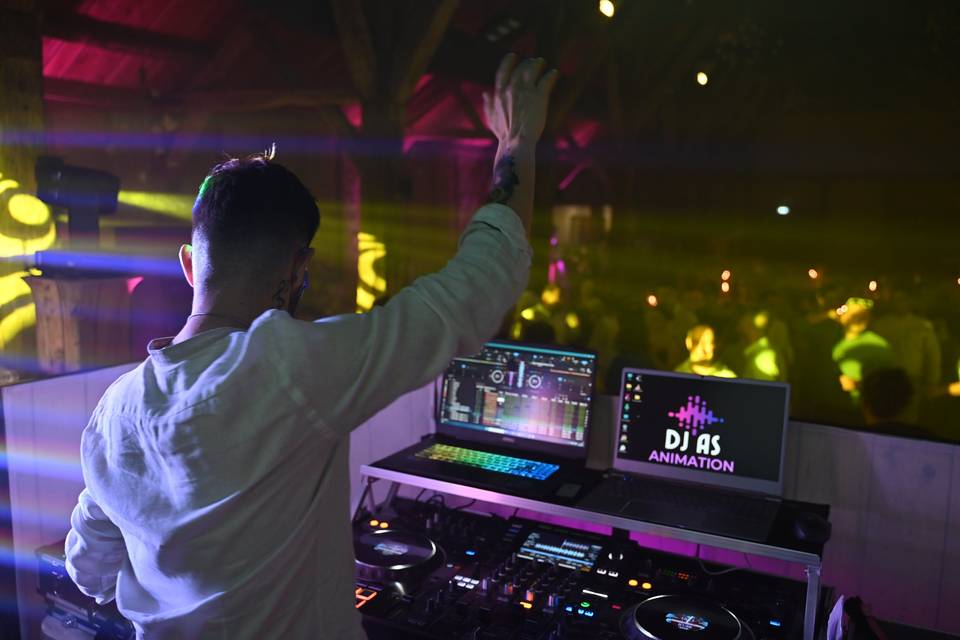 Adrien sebert Dj