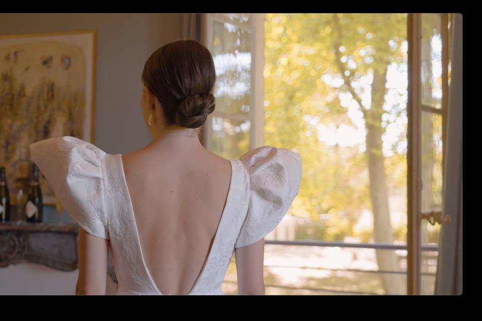 Mariée prête pour la cérémonie
