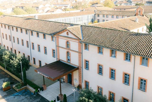 Abbaye des Capucins****