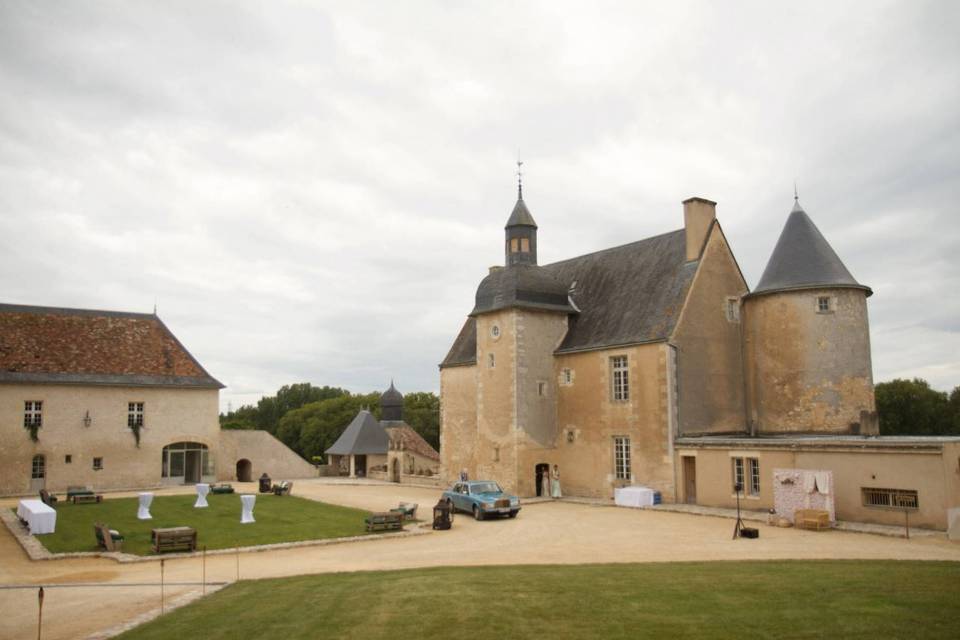 La cour du château