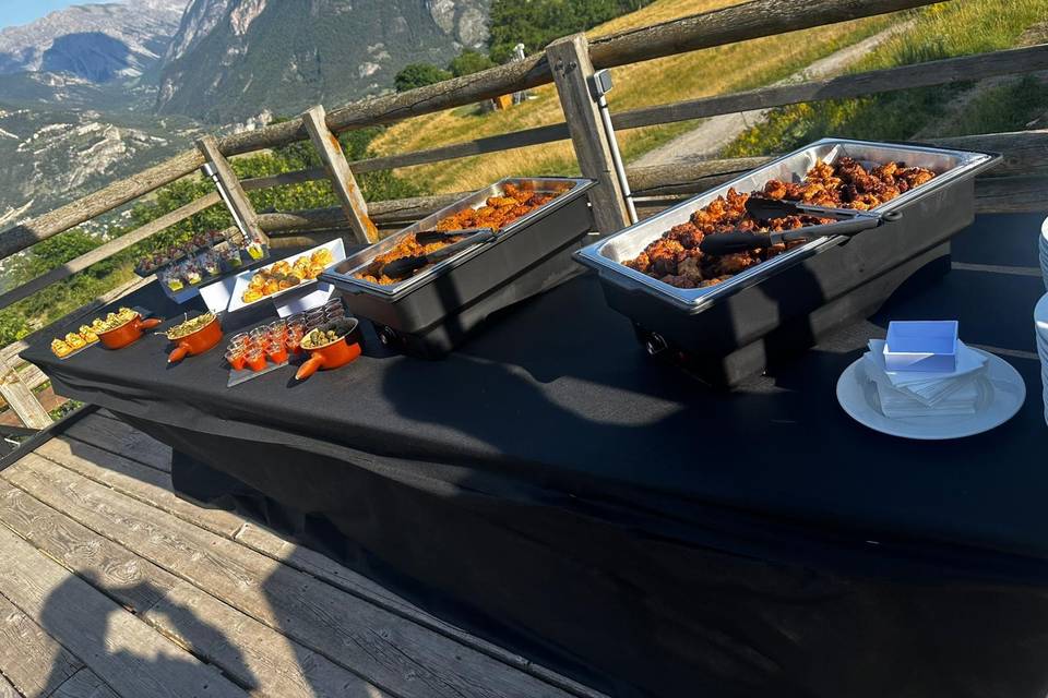 Cocktail buffet