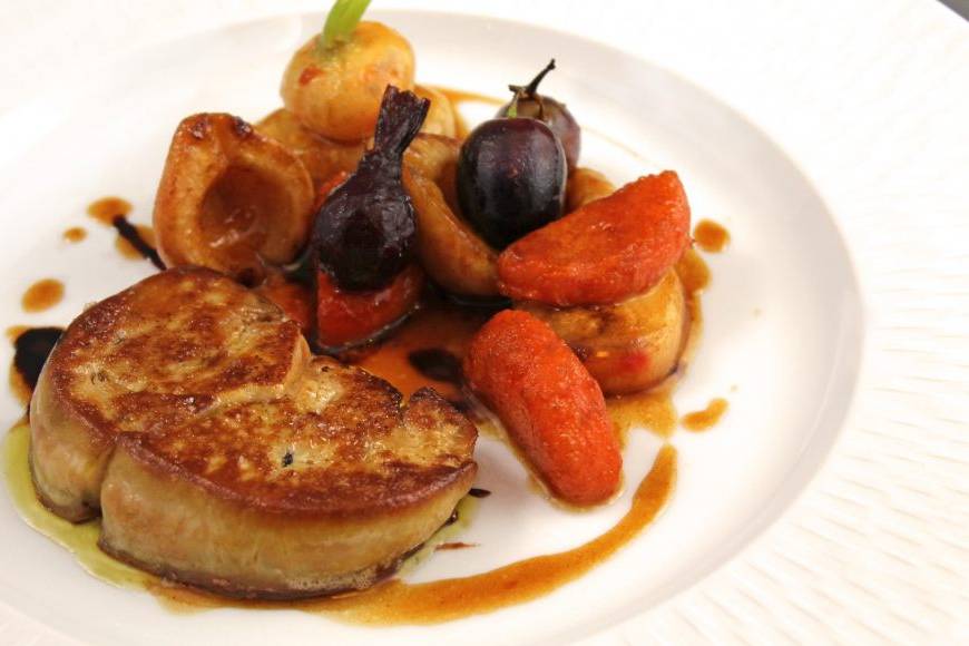 Escalope foie gras aux fruits