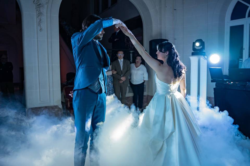 La première danse.