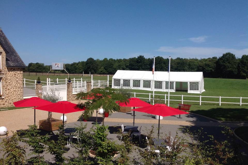 Terrasse salle de réceception