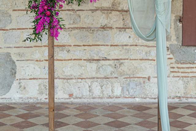 Arche floral fuchsia