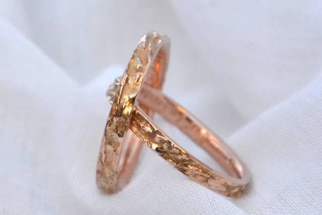 Etre dans tes bras en or rose