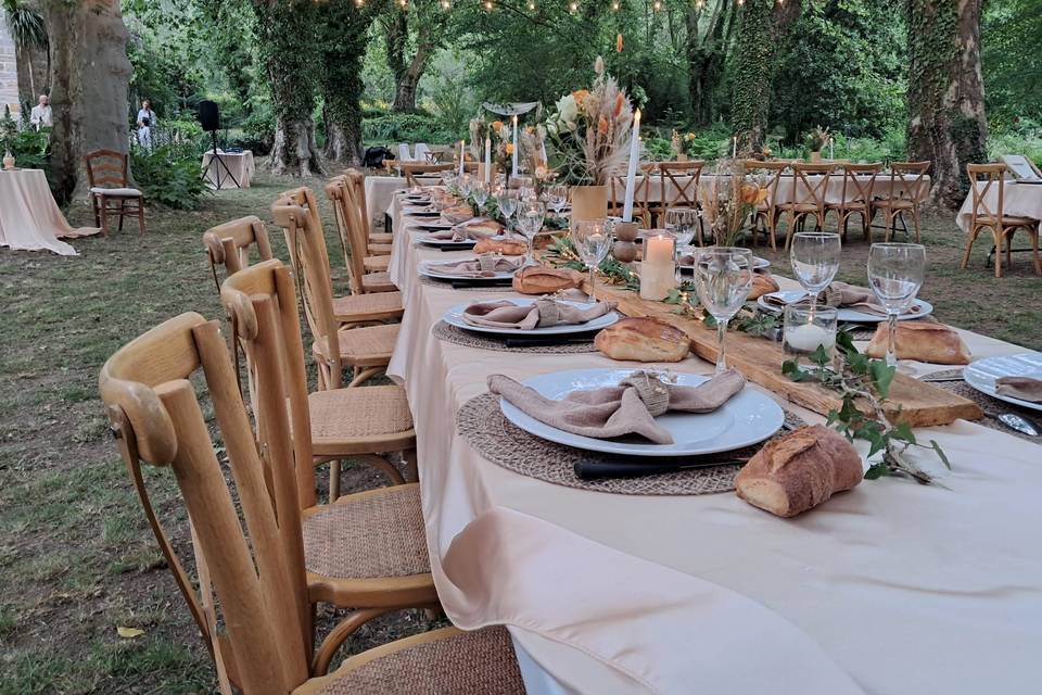 Les tables sont apprêtées