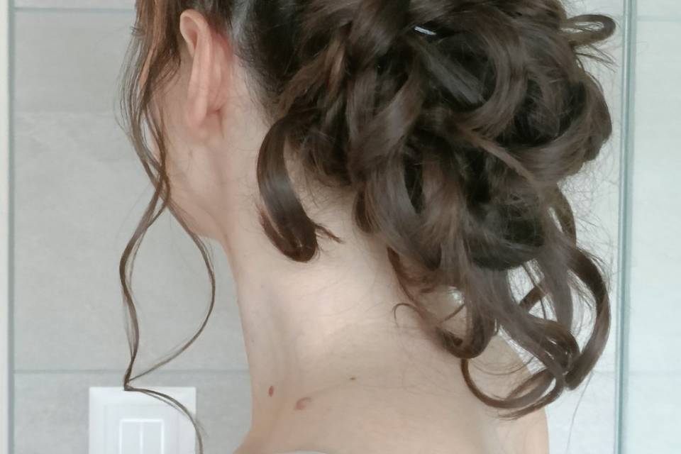Chignon coiffé décoiffé