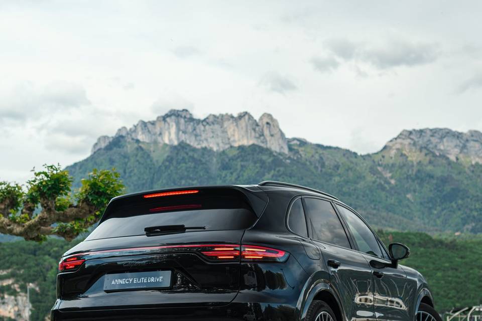 Porsche cayenne hybride